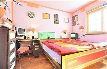 Split Art Apartment